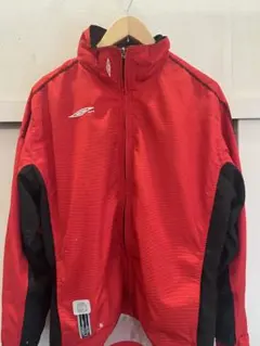 umbro ピステ・ウィンドブレーカー レッド/ブラック