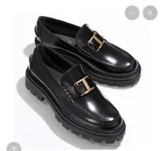 TOD'S レザー ローファー ブラックのサムネイル