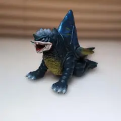 怪獣 ソフビ フィギュア ブルー・ゴールド