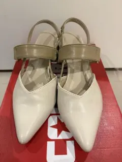 【良品】VIVIAN ポインテッドトゥ パンプス 白 LL 24.5