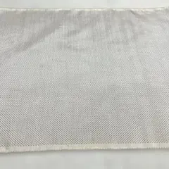 本場奄美大島紬　縦横絣　反物 白地 正絹　リメイク，ハンドメイド裁断品　訳ありのサムネイル