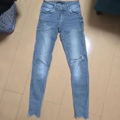 ZARA (EMBRACE) スキニーデニム ライトブルー