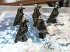 ハンドメイドパーツ　ハロウィン　鴉　カラス　まとめ5個　チャーム