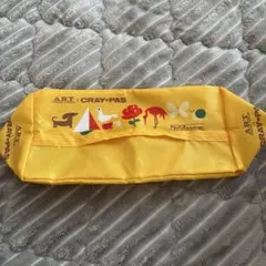 サクラクレパス　ティッシュカバー　クレパス柄
