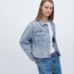 ユニクロ UNIQLO デニムショートジャケット 新品タグ付 【少し難あり】のサムネイル