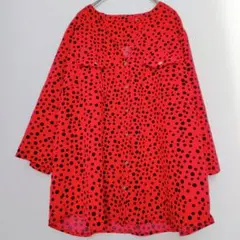 シャツ レッド 水玉模様 ブラック 五分袖 胸ポケット Vネック