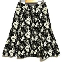 PINORE フレアスカート 膝丈　白黒　花柄　36