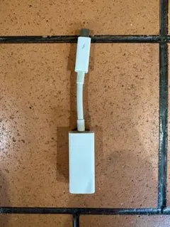 Thunderbolt ギガビット Ethernet アダプタ　A1433