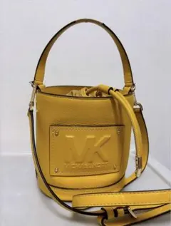 Michael Kors イエロー バケツバッグ