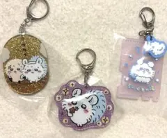 ちいかわ　モモンガ　ラメアクリルキーホルダー 一番くじ　ラバーチャーム　風呂