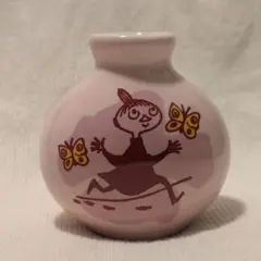〈ガチャ〉ムーミン 陶器の一輪挿し ミムラねえさん 1