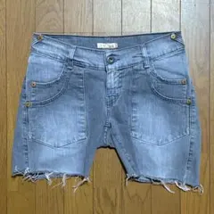 W76【Levi's】504 ライトグレー デニムショートパンツ