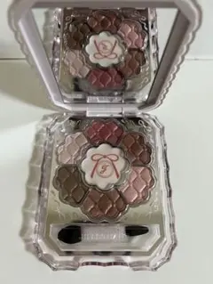 ジルスチュアートクリスマスコフレ2025アイシャドウ