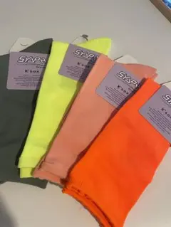 韓国　カラー靴下