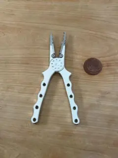 Item thumbnail for item 8ad5cc1d-d2a6-4c3c-8065-2314d3625e9c