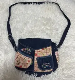 PAPUPI デニムショルダーバッグ　女の子　キッズファッション　肩紐調節可能