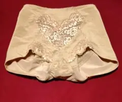 補正下着　Wacoalのブラウンレース装飾 ハイウエスト骨盤ガードル