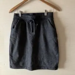 UNIQLO ボアスウェット　ミニスカート