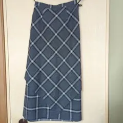 ☆最終価格〜グレー チェック柄 丈長めスカート