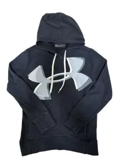 Under Armour フード付きパーカー サイズM
