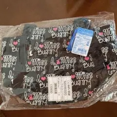 Item thumbnail for item b379152c-c90d-40b7-a142-bde4bcd65140