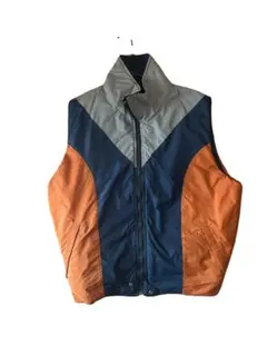 Item thumbnail for item 3d6f8389-9244-4a50-8780-a388947cea4d