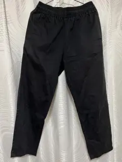 GU チノパン　黒　ゴムウエスト