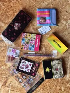 2025年最新】浜崎あゆみ ペンケースの人気アイテム - メルカリ