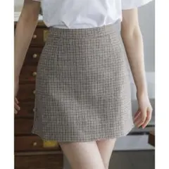 千鳥格子柄チェック台形ミニスカート　ベージュ