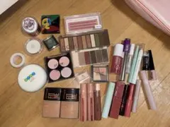 メイクアップセット アイシャドウパレット リップ チーク