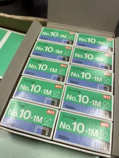 Item thumbnail for item d197ee53-8fdb-4d5a-81f7-e9e1e21e6ea4