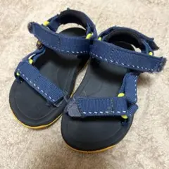 Teva サンダル