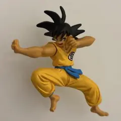 孫悟空 フィギュア 戦闘ポーズ