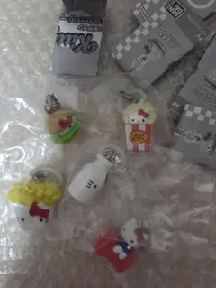 ハローキティ アメリカンデザインめじるしアクセサリー コンプリートセット