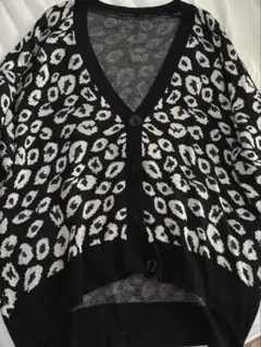 モノトーンレオパードパターンカーディガン　y2k ニット