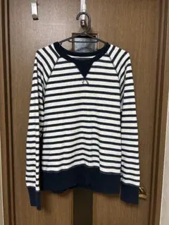 ストライプ柄長袖Vネックトップスのサムネイル