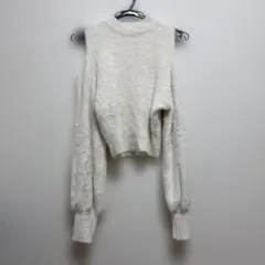 INGNI アイボリー オフショルダーセーター　秋冬