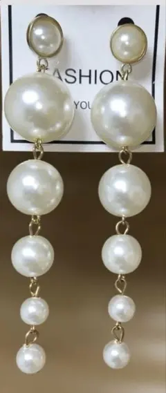 5連パールピアス
