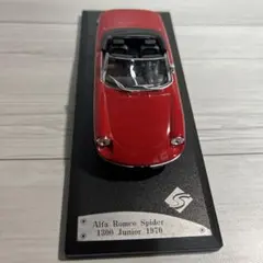 Alfa Romeo Spider 1300 Junior 1970 ミニカー