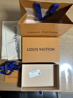 LOUIS VUITTON 長財布用の空箱