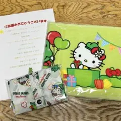 【お値下しました】グリーンザウルス＆ハローキティ コラボグッズ