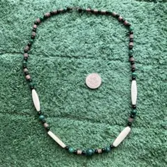 カジュアルながらも落ち着いたデザイン