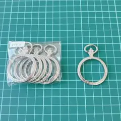 Item thumbnail for item f467045e-b023-4245-a691-1302d5d80572