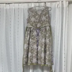 花柄ノースリーブ ドレス　スパンコール装飾のサムネイル