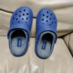 crocs 青 サンダル フリース内装