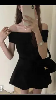 オフショルダー　ミニワンピース　新品タグ付き