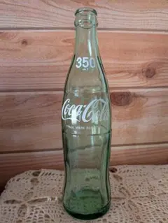 コカ・コーラ 変形瓶 昭和レトロ 曲線形状 ガラスボトル - メルカリ
