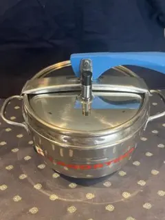 新品 未使用　Lagostina ラゴスティーナ　イタリア製圧力鍋のサムネイル