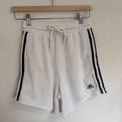 adidas ショートパンツ ホワイトのサムネイル
