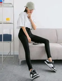新品 DAZY スキニーパンツ ブラック SHEIN シーイン